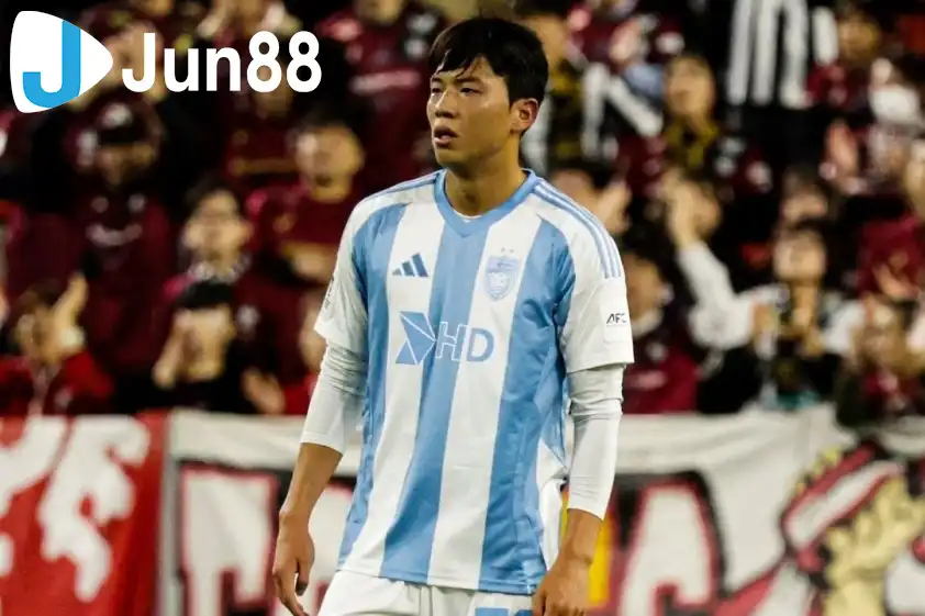 Thế trận tương đối cân bằng giữa cả 2 đội Thế trận tương đối cân bằng giữa cả 2 đội